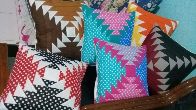 Sarung Bantal Patchwork